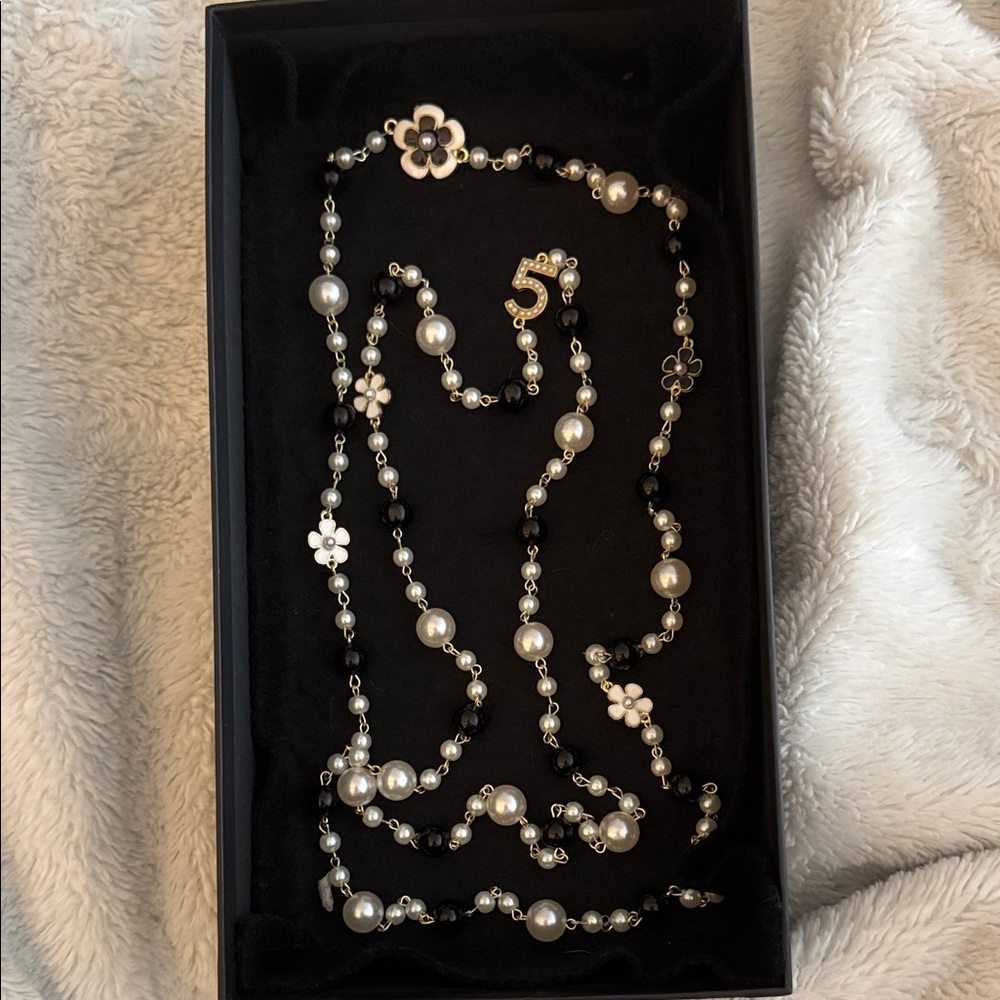 Stunning Glass Pearl and Black Bead Wrap Double Strand Necklace